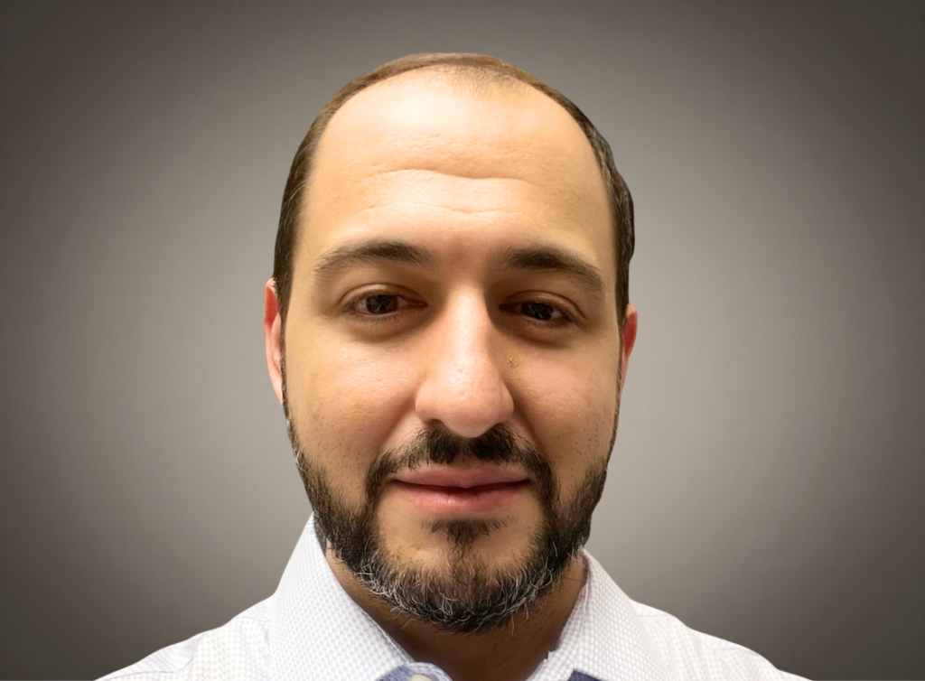 Dr. Aton Holzer