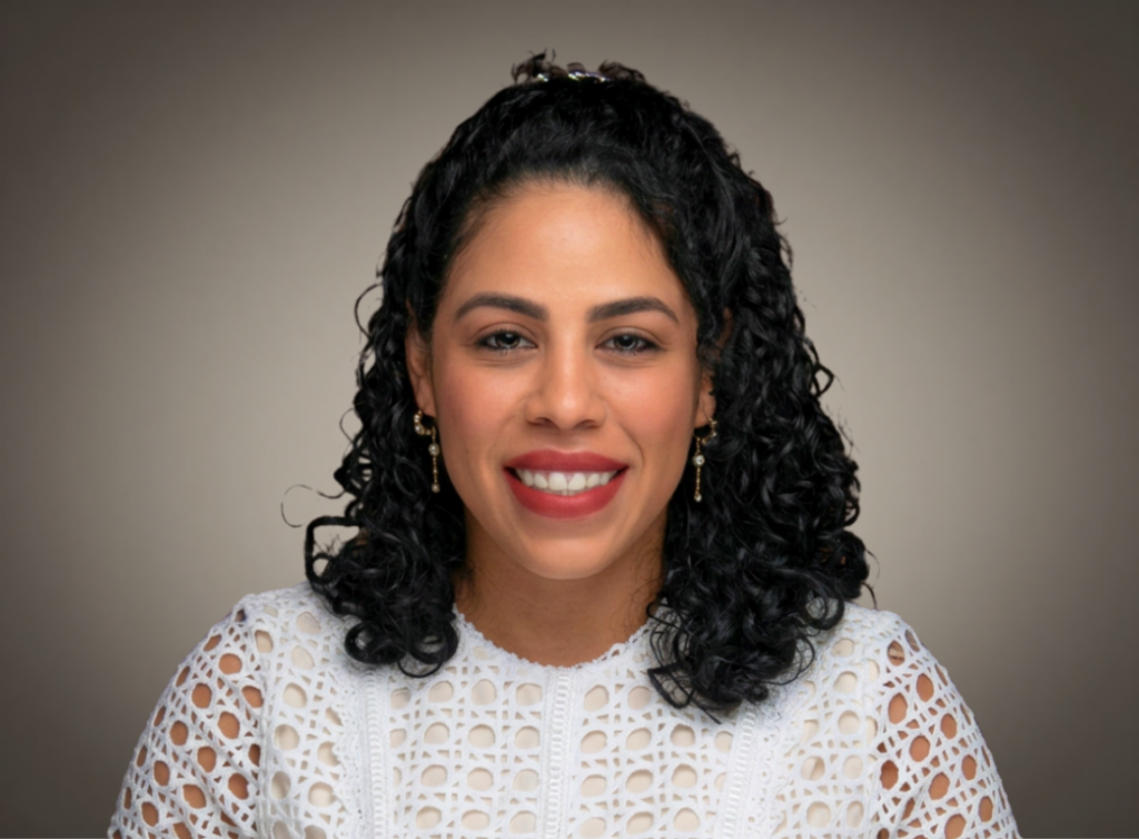 Dr. Yaritza Serrano Gomez